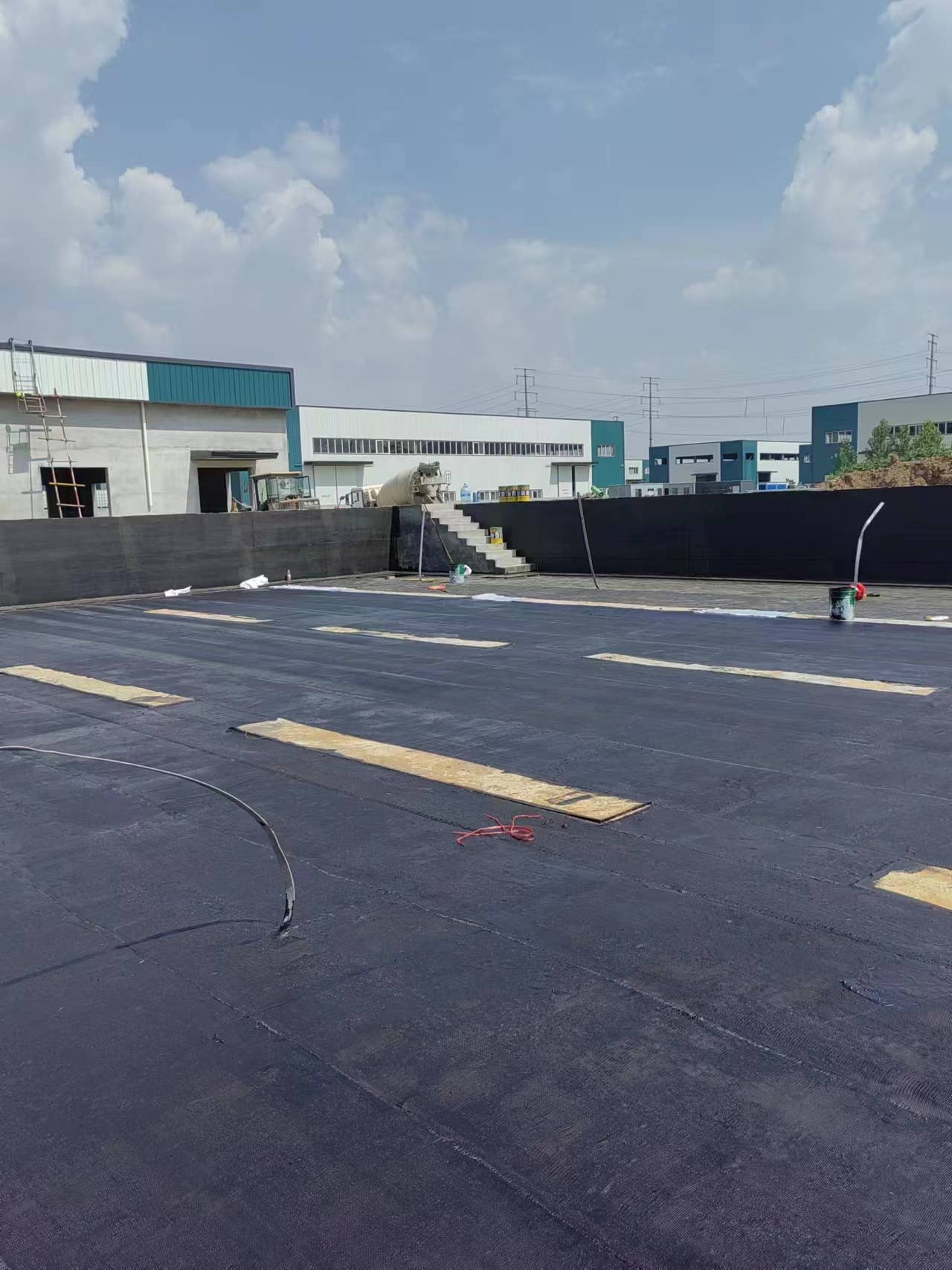 河南驻马店罐区仓库地面、基础面防腐